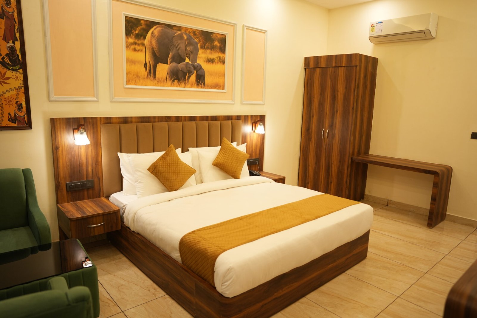 Executive Jacuzzi Room